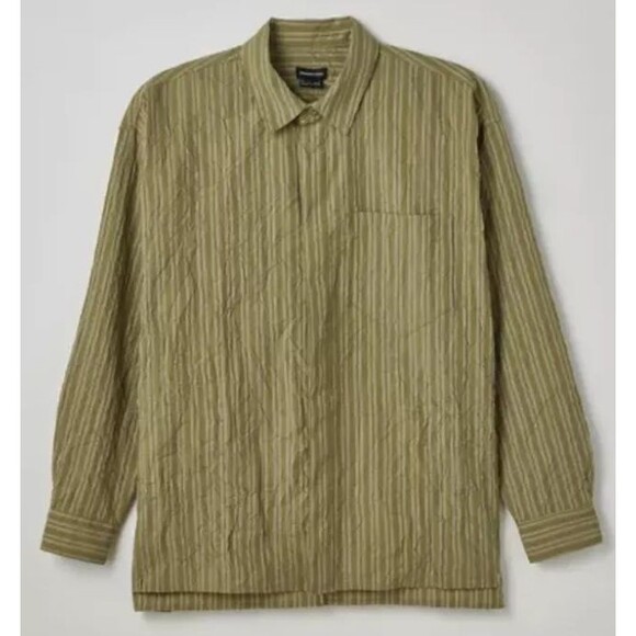 NWT Urban Outfitters Standard Cloth Brody Crinkle Stripe Coco/Mar Men's XS $59 - Picture 1 of 7